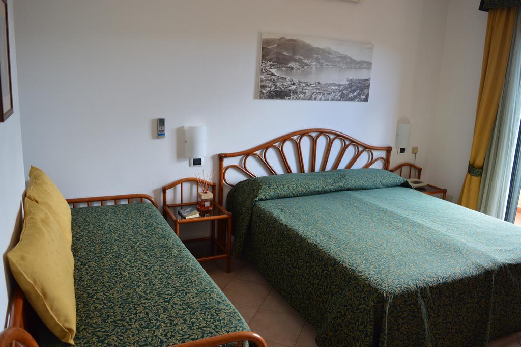 Albergo Le Briciole Bagno-Sprizze Экстерьер фото