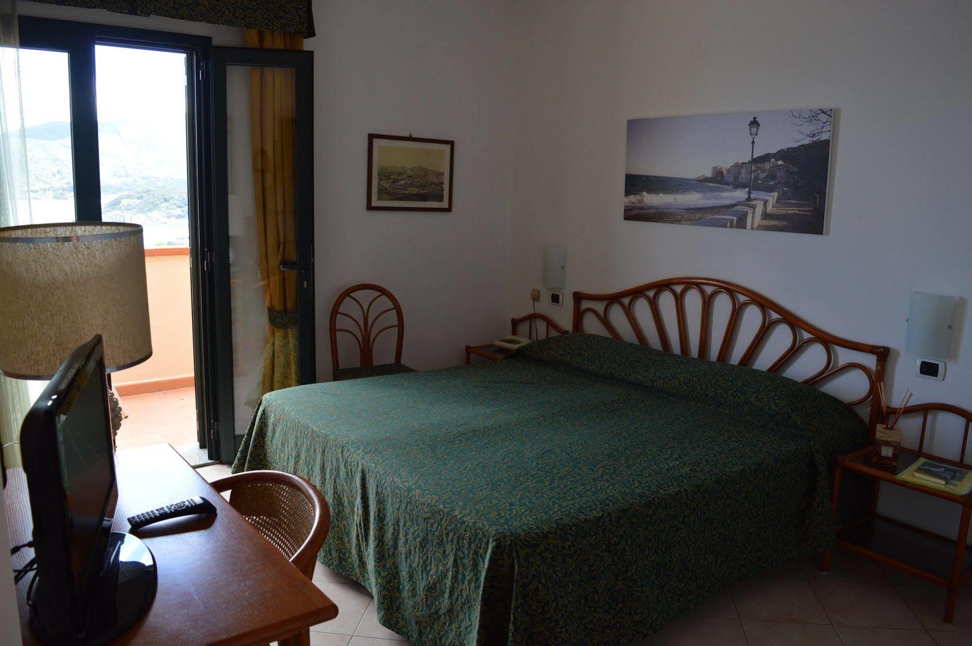 Albergo Le Briciole Bagno-Sprizze Экстерьер фото